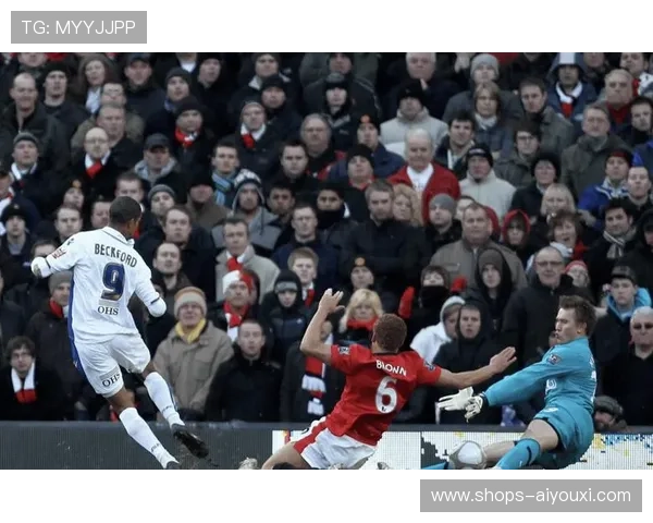 利兹联边路突破频繁，白玫瑰军团冲击欧战，利兹联玫瑰德比