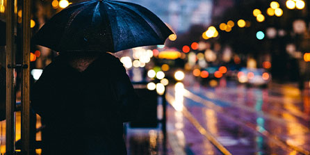 爱游戏体育平台-76人队迎来重要胜利，稳固东部前列，76人队的比赛